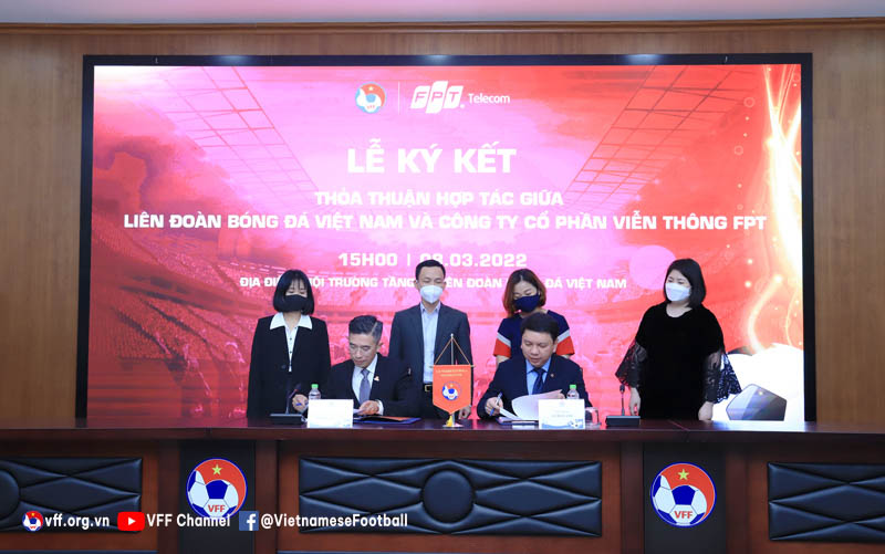 Cơ Hội Nghề Nghiệp Mới Cho Các Nữ Cầu Thủ Việt Nam